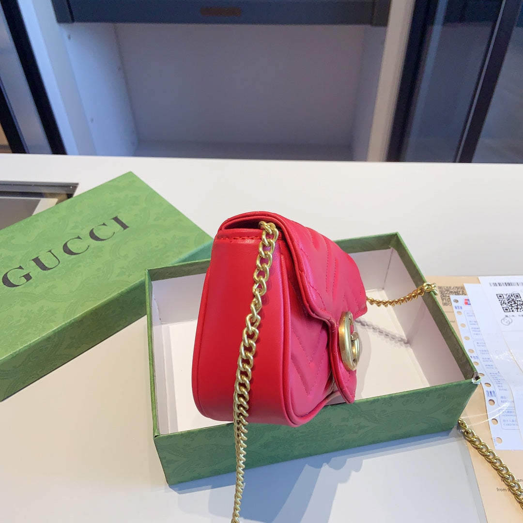 GUCCI BAG  401