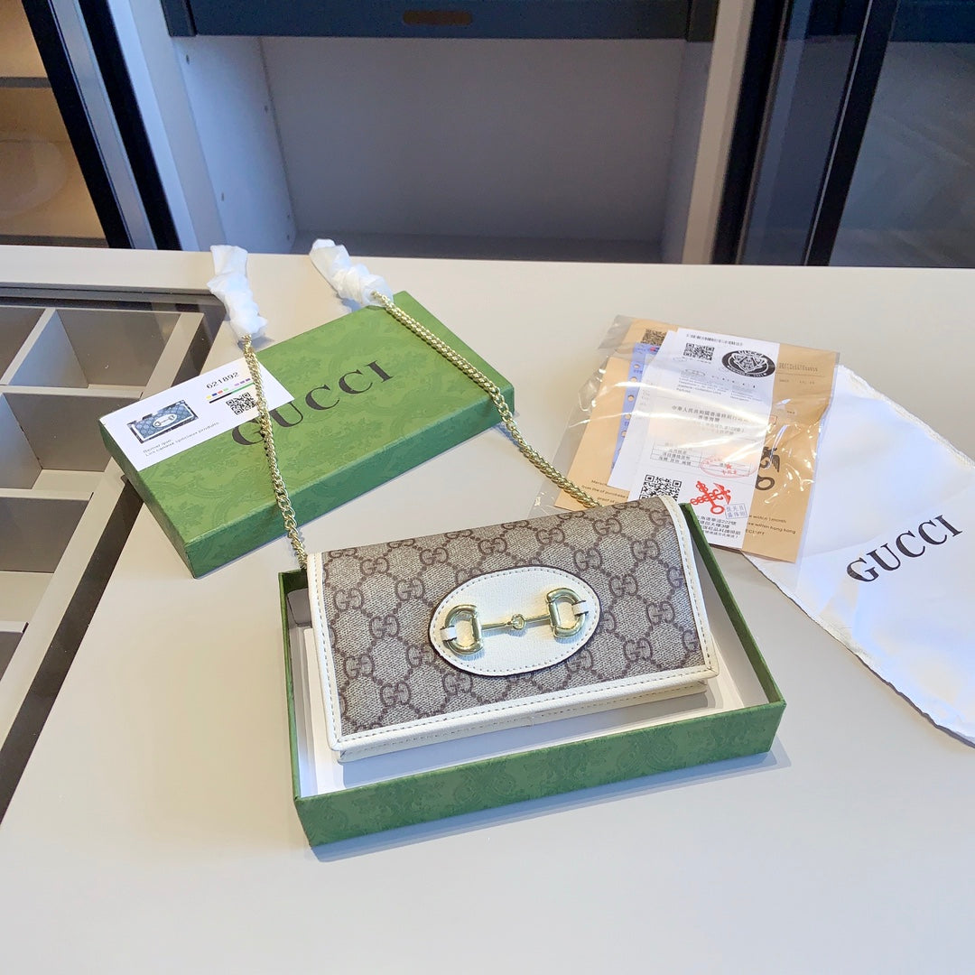 GUCCI BAG 402