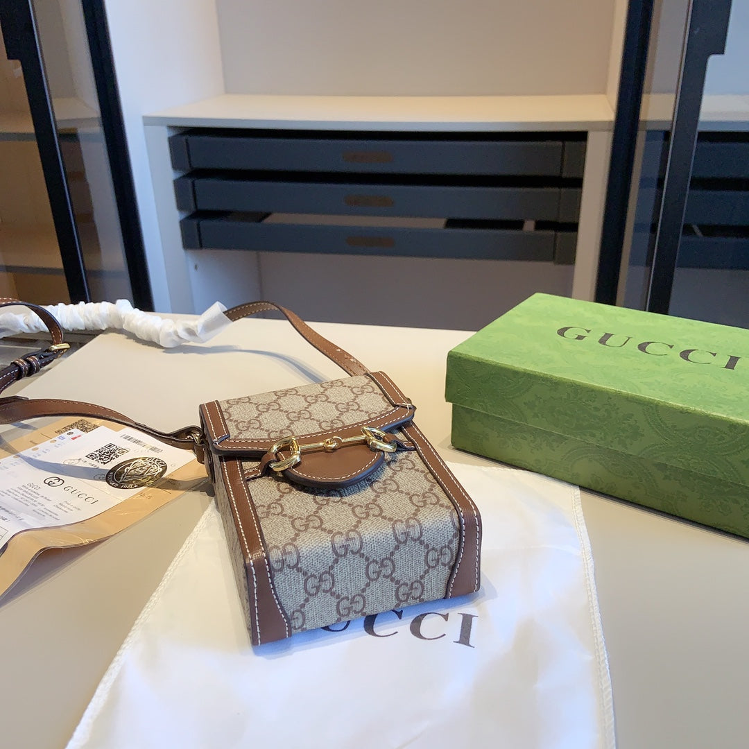 GUCCI BAG 403