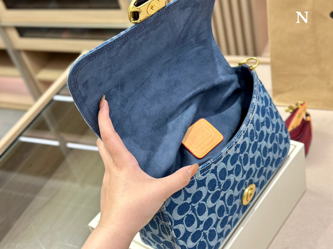 Co-BAG670