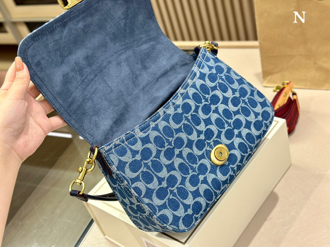 Co-BAG670
