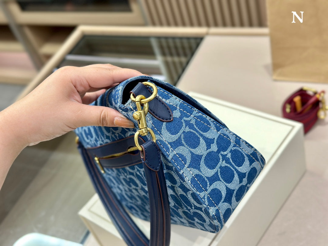 Co-BAG670