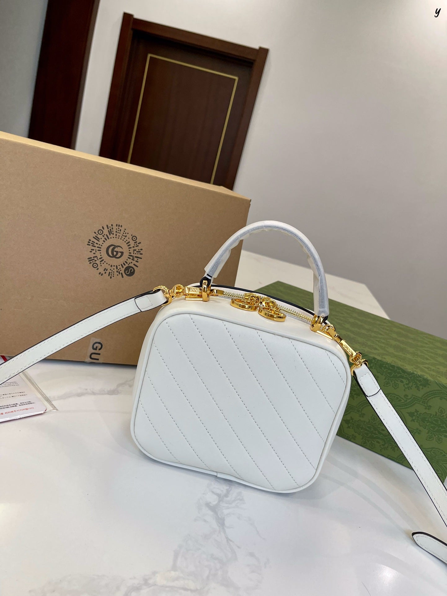 GUCCI BAG 406-3