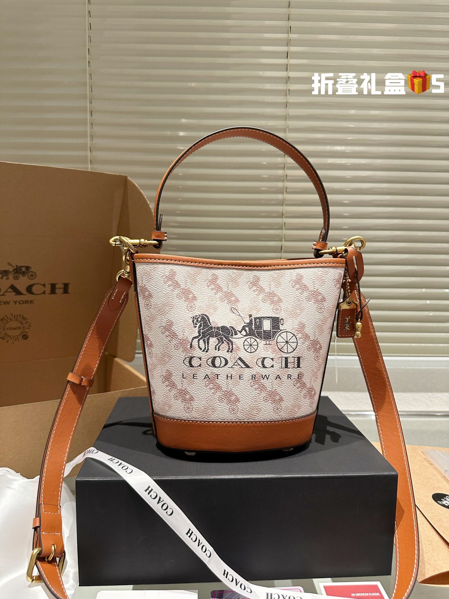 Co-BAG671