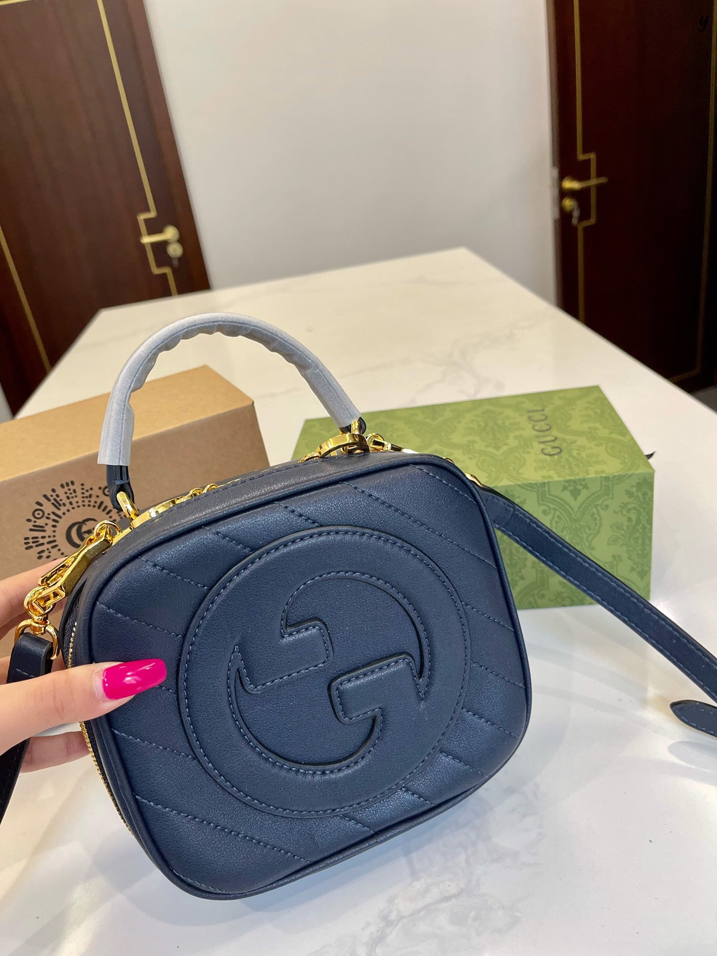 GUCCI BAG 406-2