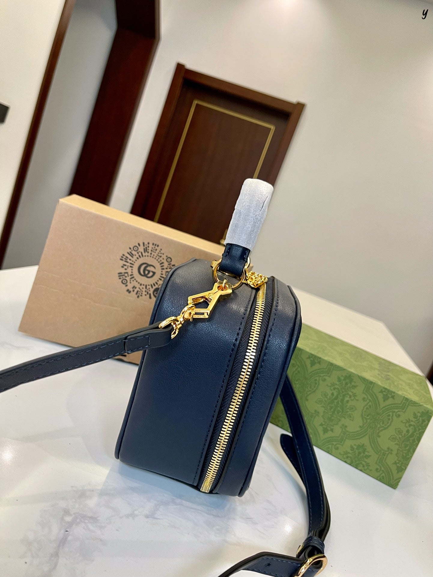 GUCCI BAG 406-2