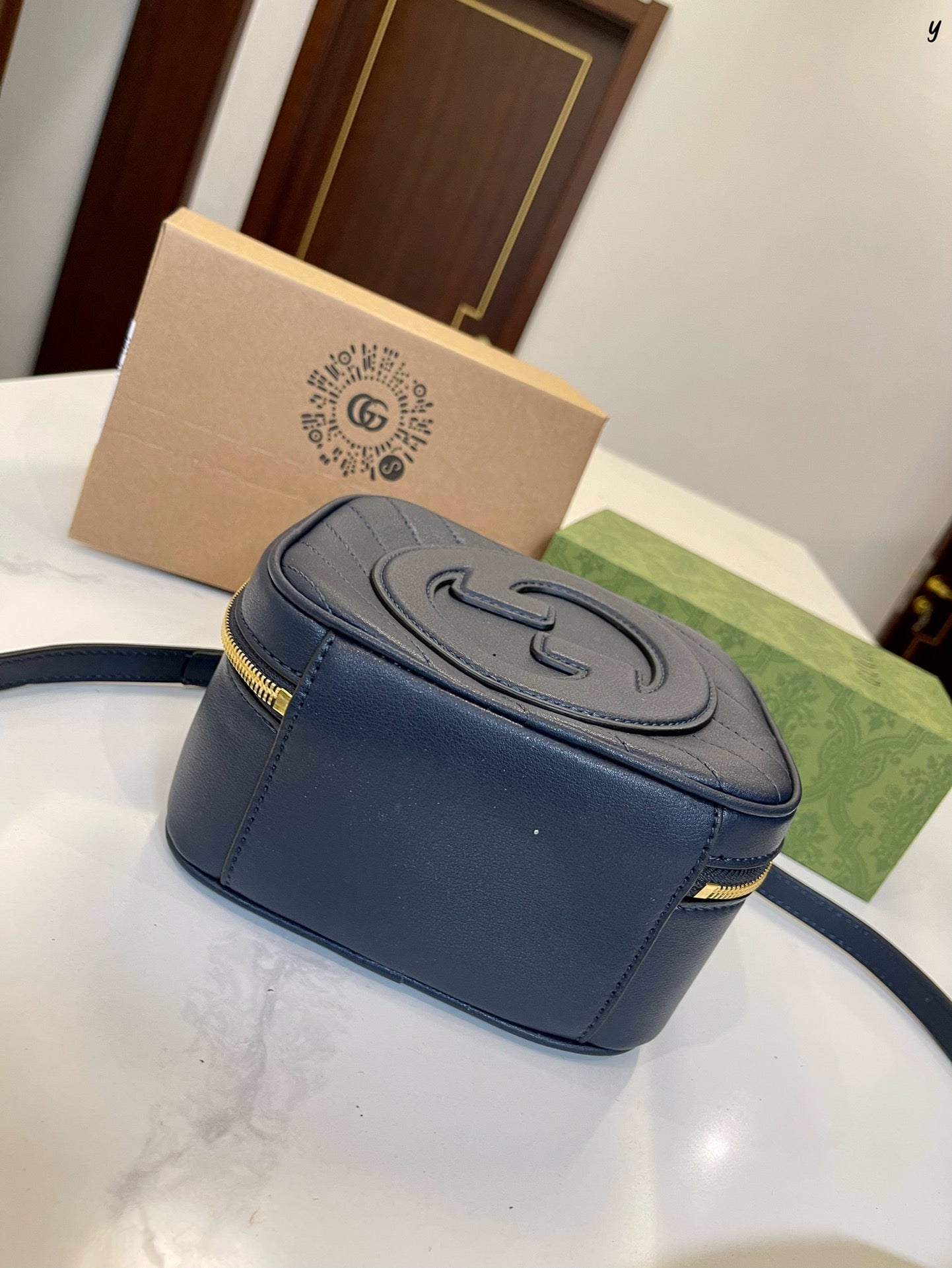 GUCCI BAG 406-5