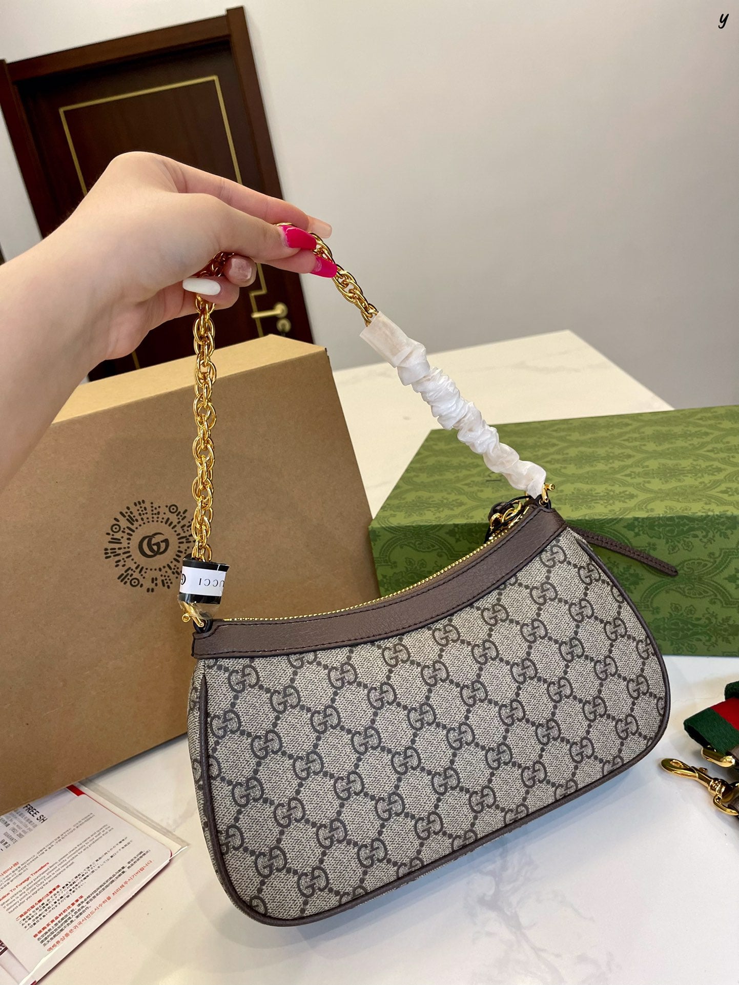 GUCCI BAG 408