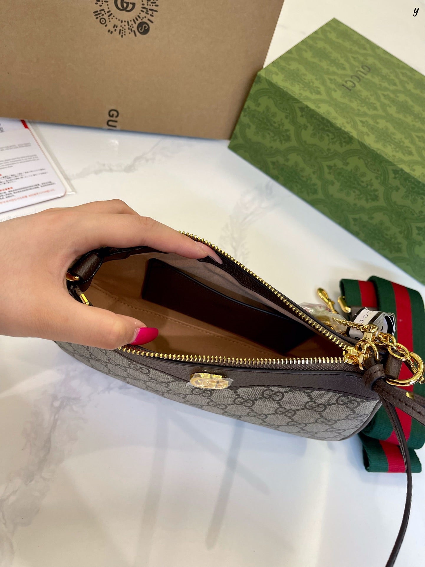 GUCCI BAG 408