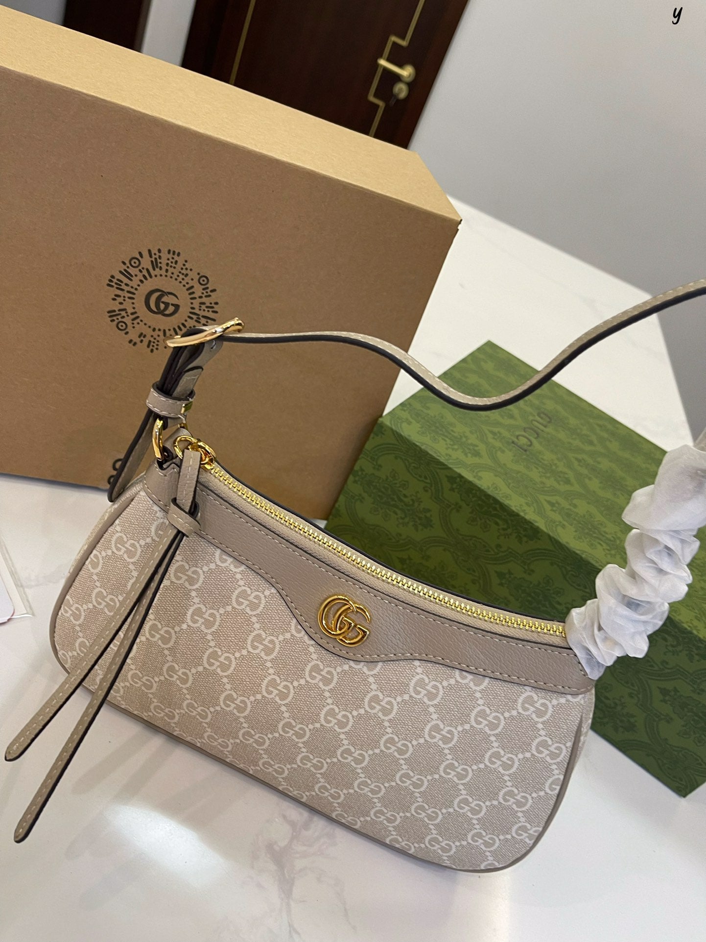 GUCCI BAG 409