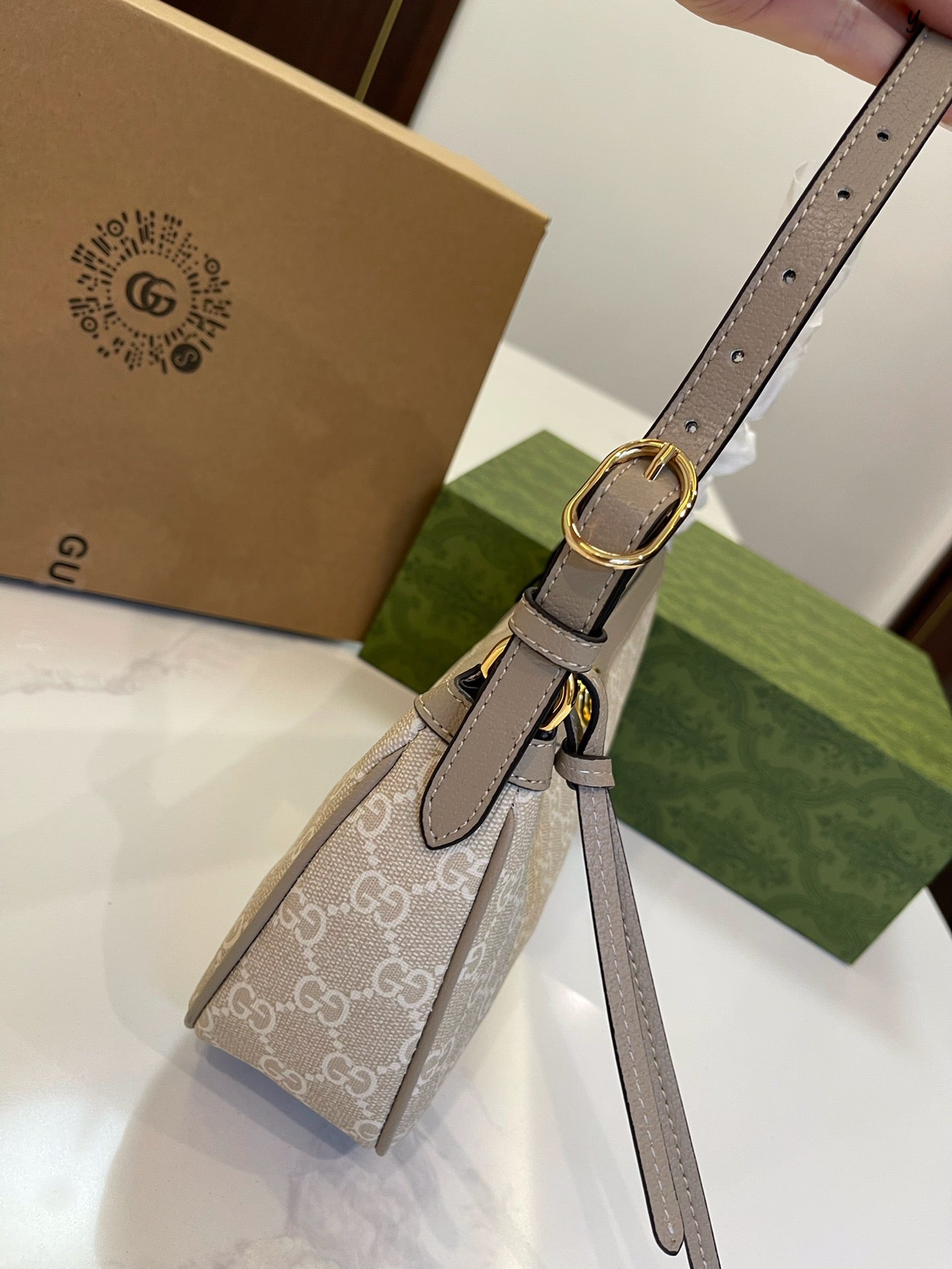 GUCCI BAG 409