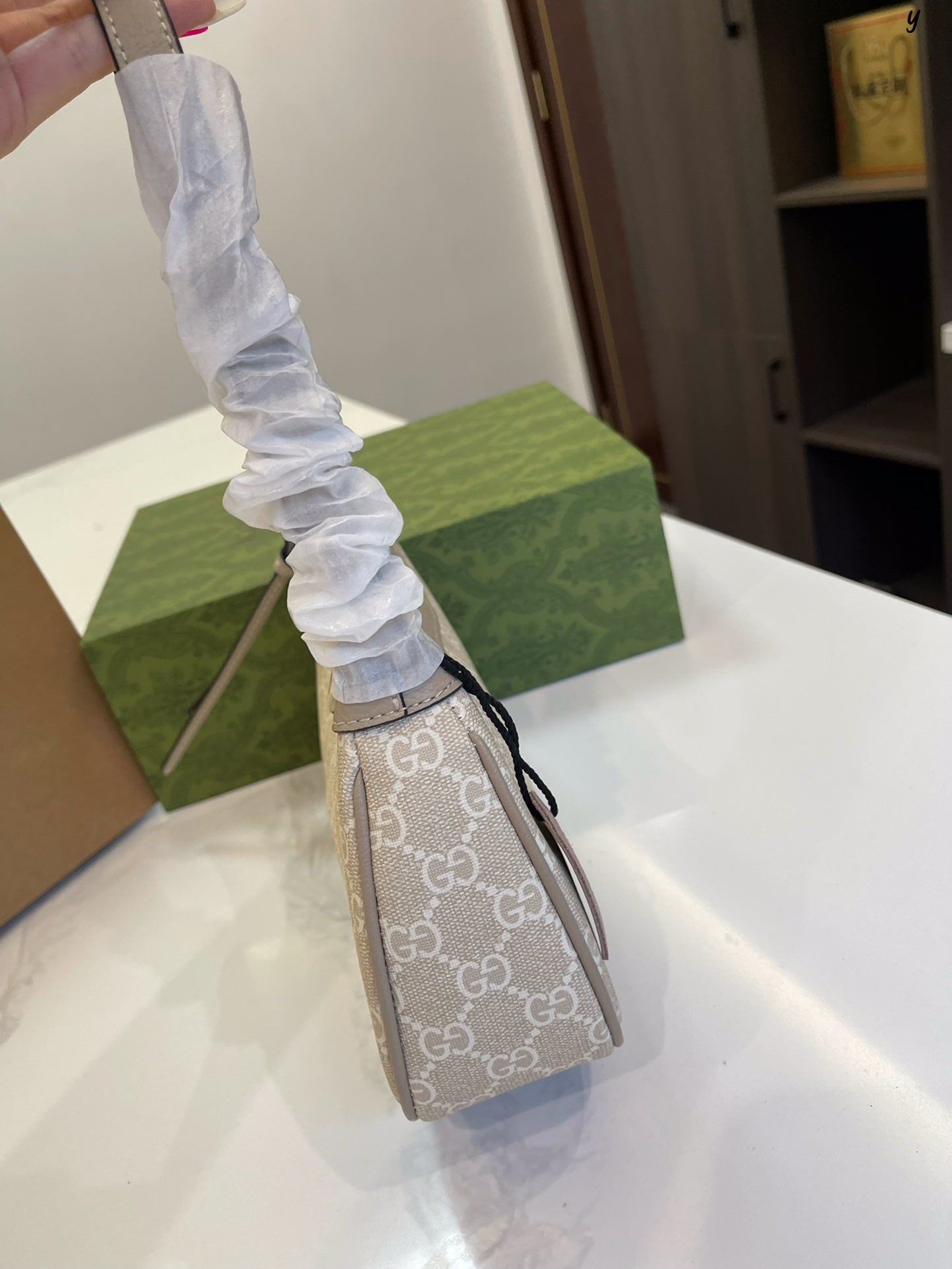 GUCCI BAG 409
