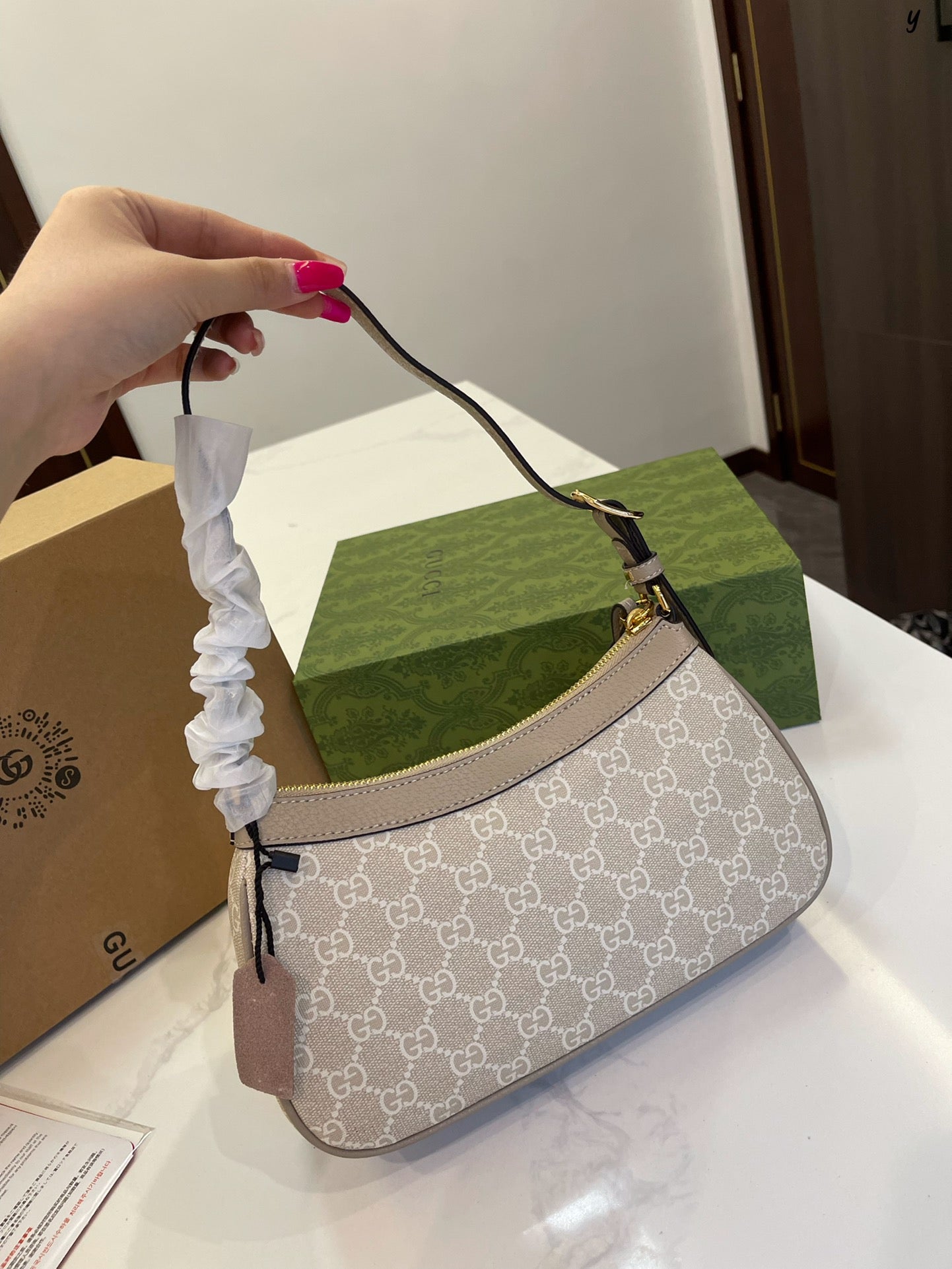 GUCCI BAG 409