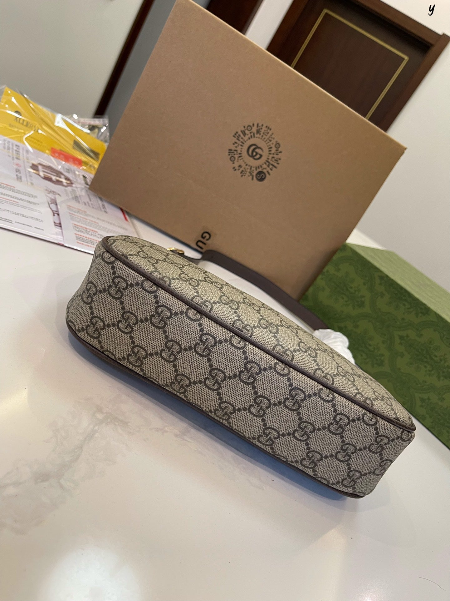 GUCCI BAG  410