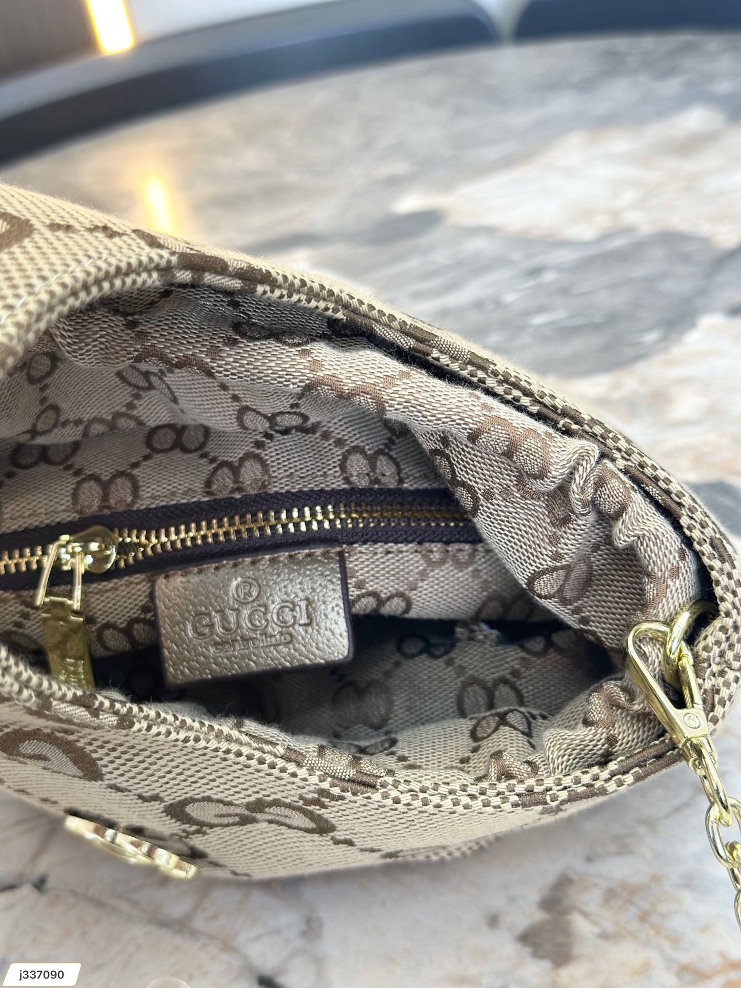 GUCCI BAG 407