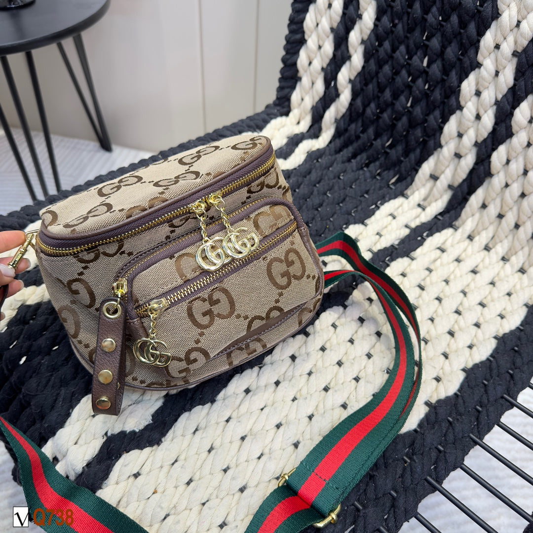 GUCCI BAG 411