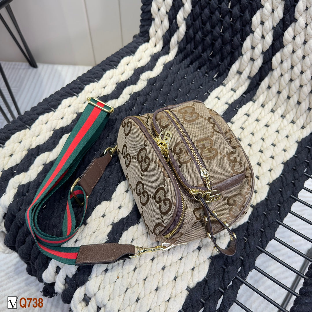 GUCCI BAG 411