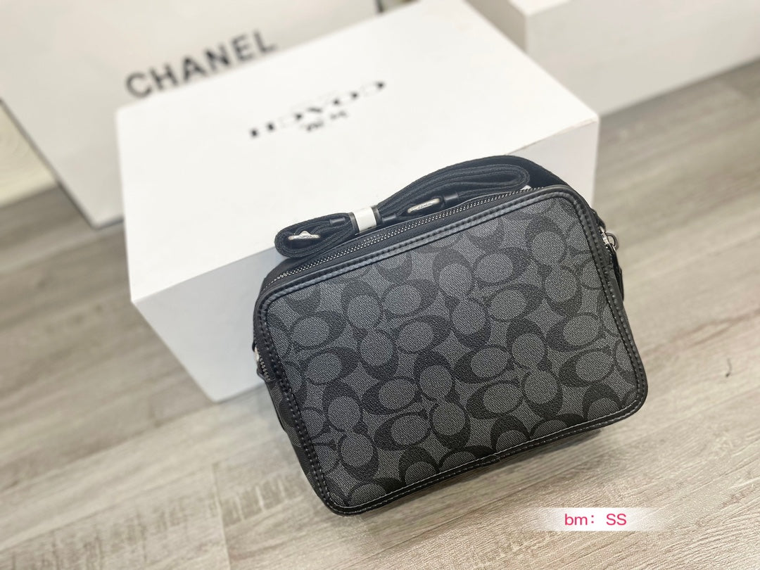 Co-BAG590