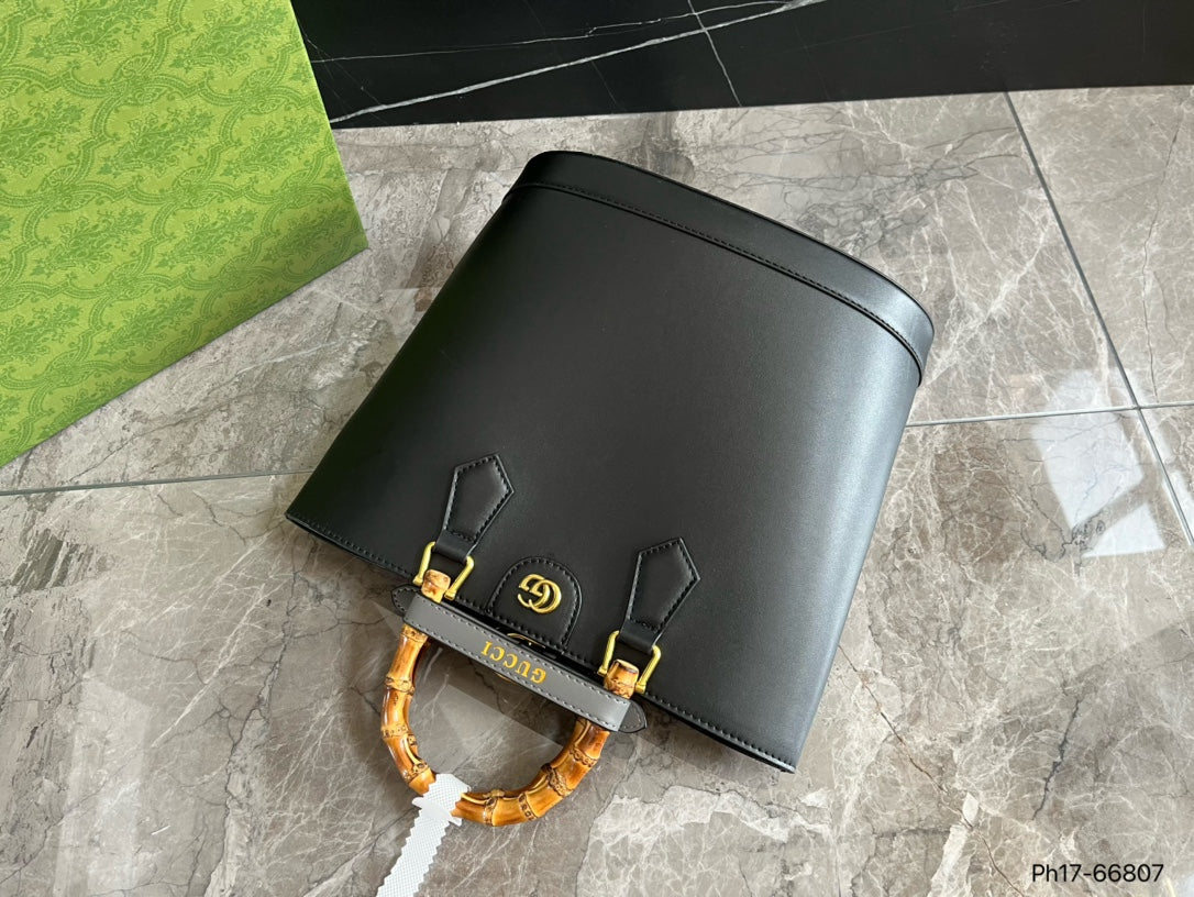 GUCCI BAG 414-2