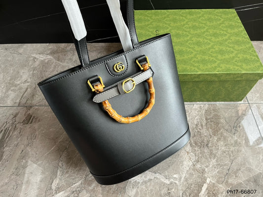 GUCCI BAG 414-2