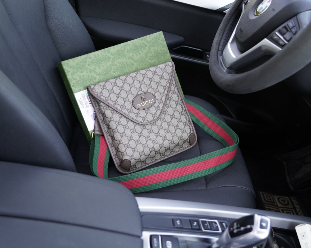 GUCCI BAG 415-1