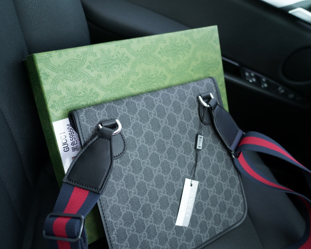 GUCCI BAG 415-2