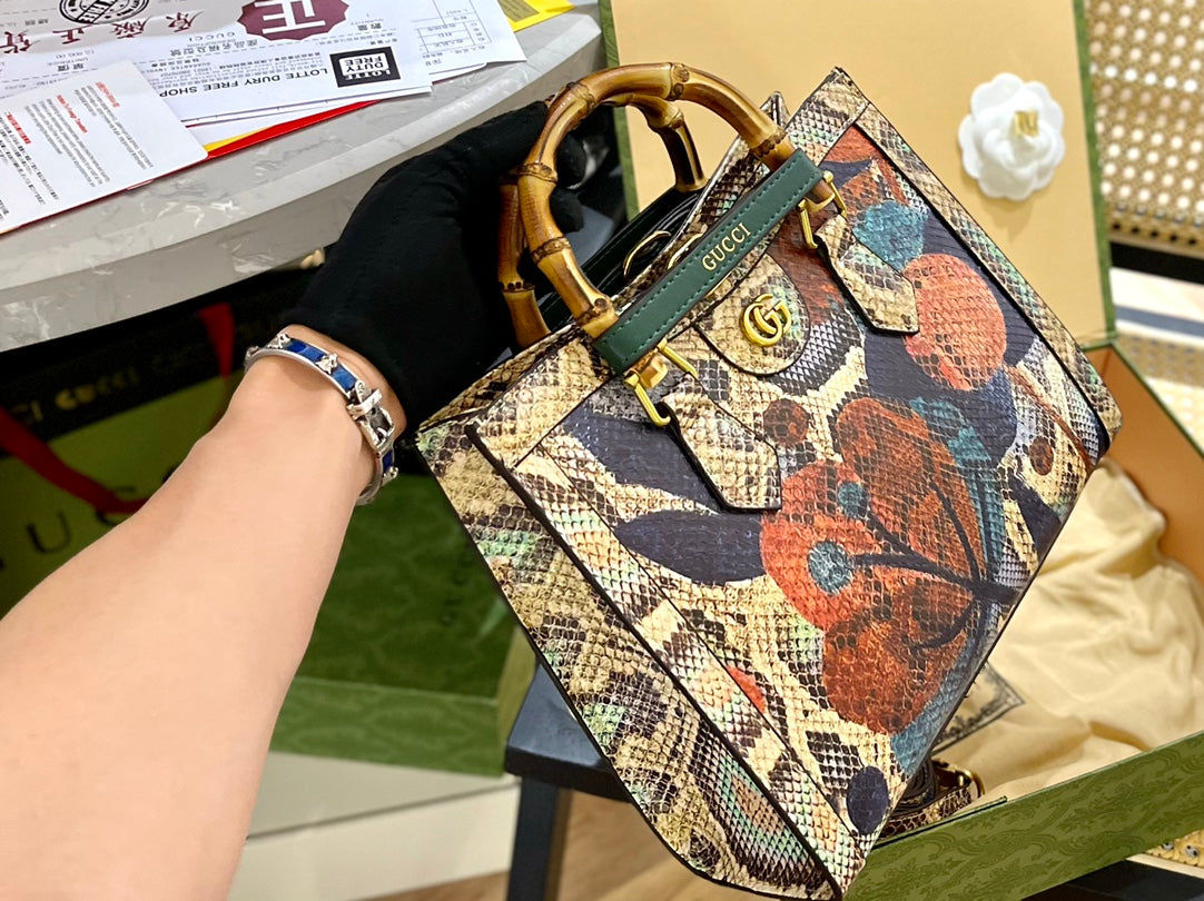 GUCCI BAG 419
