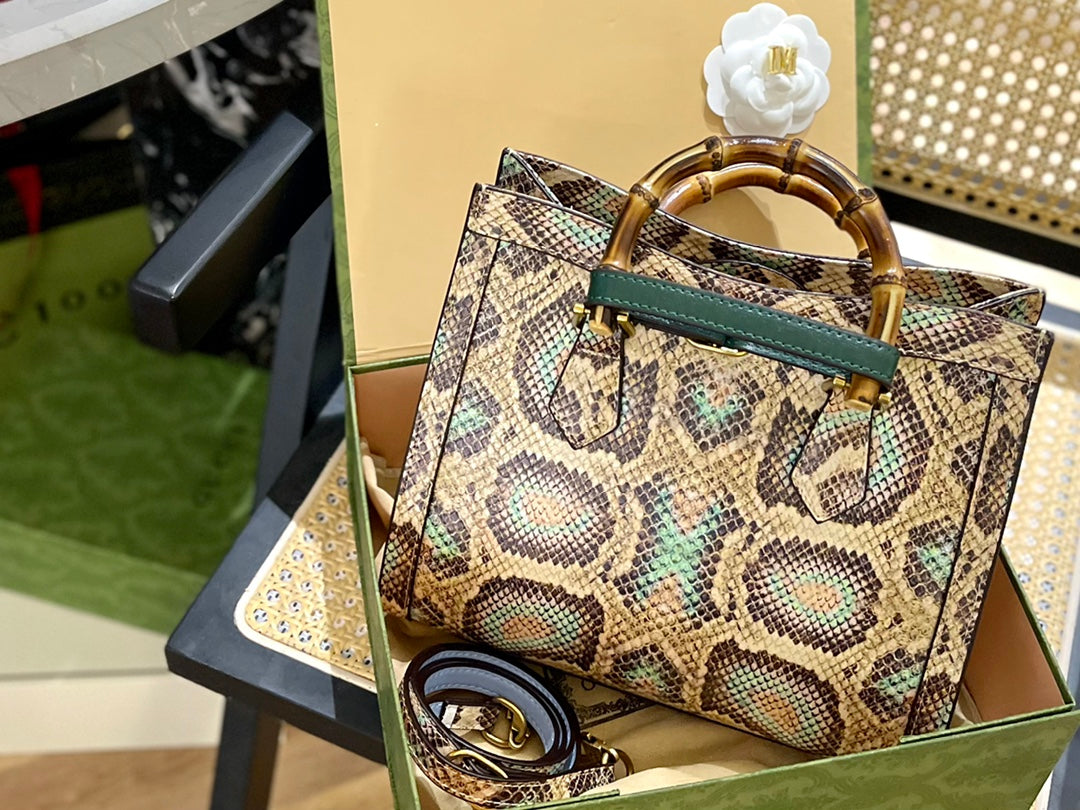 GUCCI BAG 419