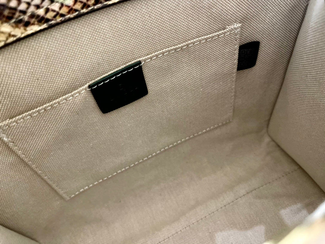 GUCCI BAG 419