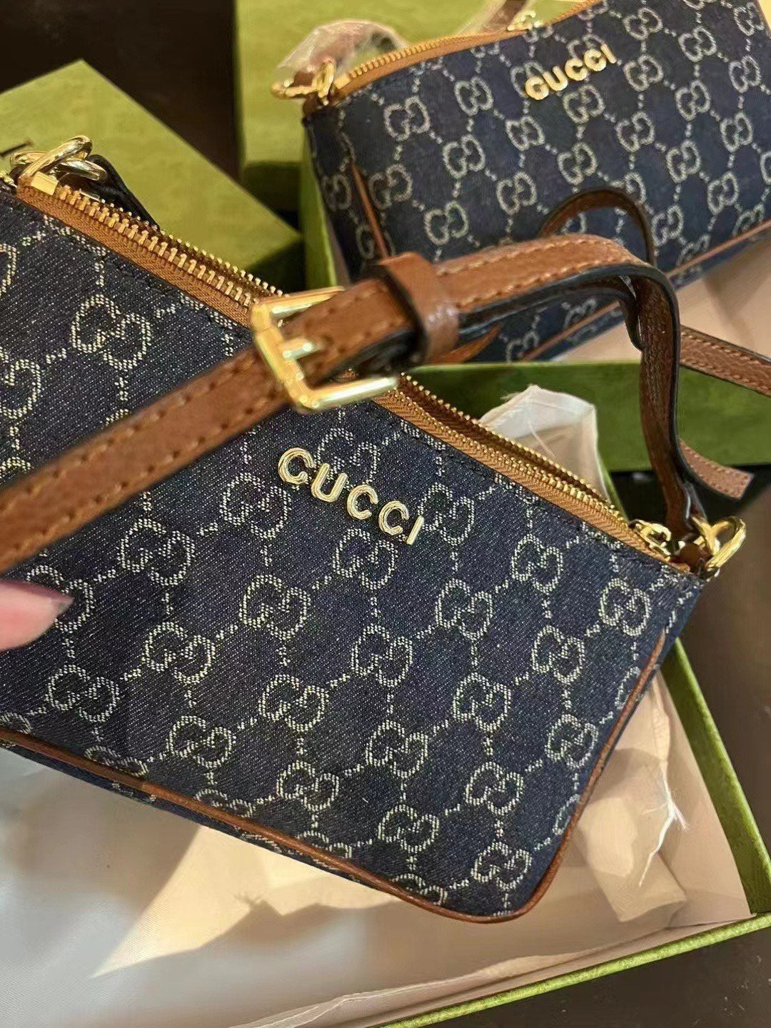 GUCCI BAG 420