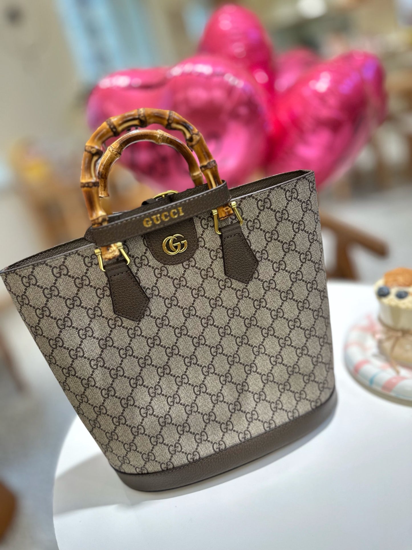 GUCCI BAG 421-1