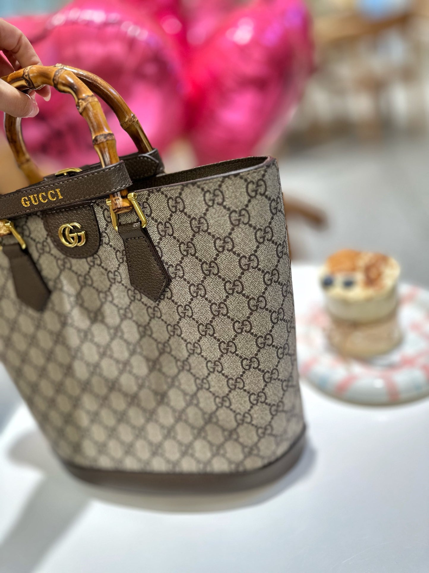 GUCCI BAG 421-1