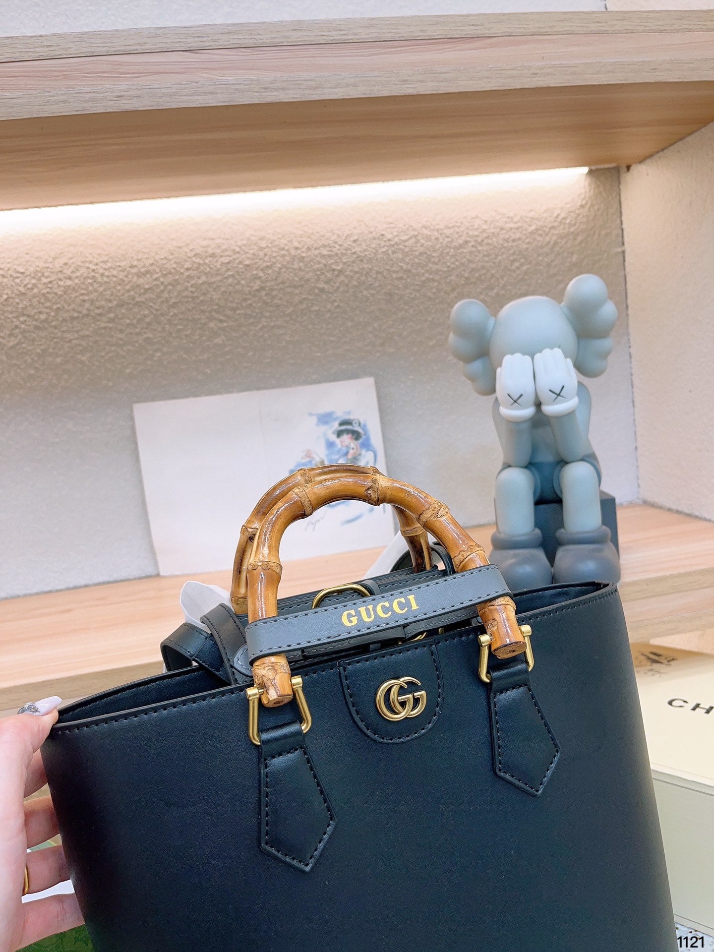 GUCCI BAG 421-2
