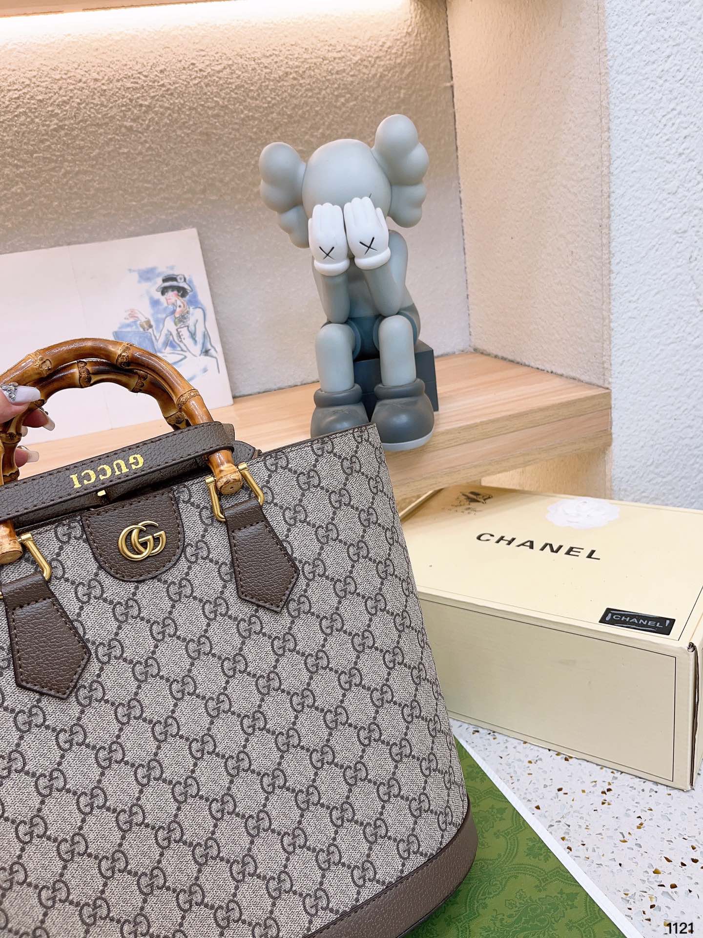 GUCCI BAG 421-3