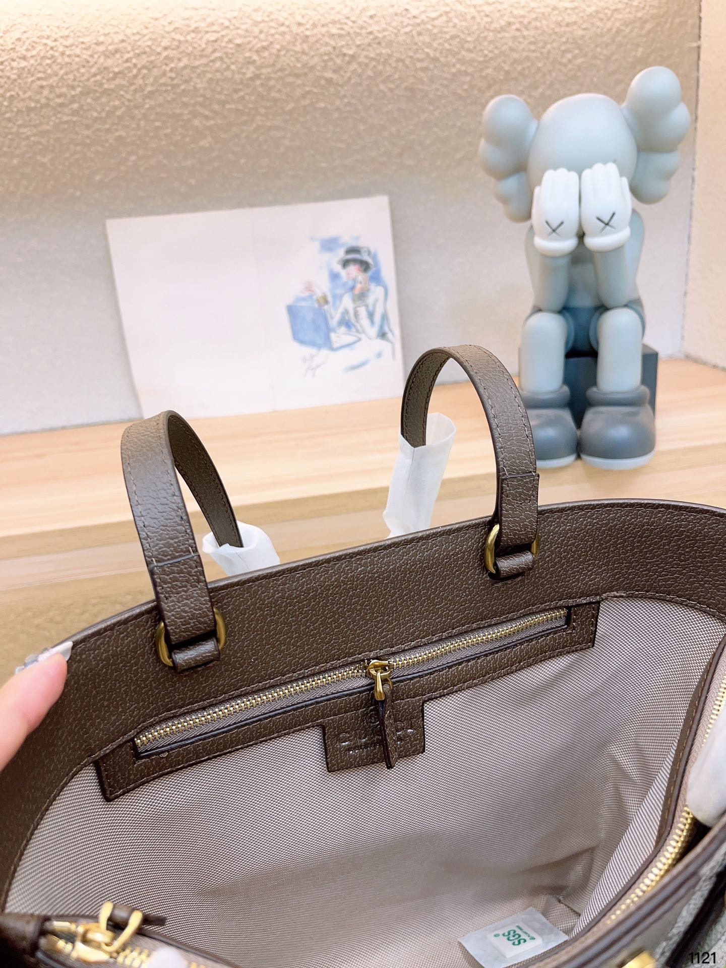 GUCCI BAG 421-3