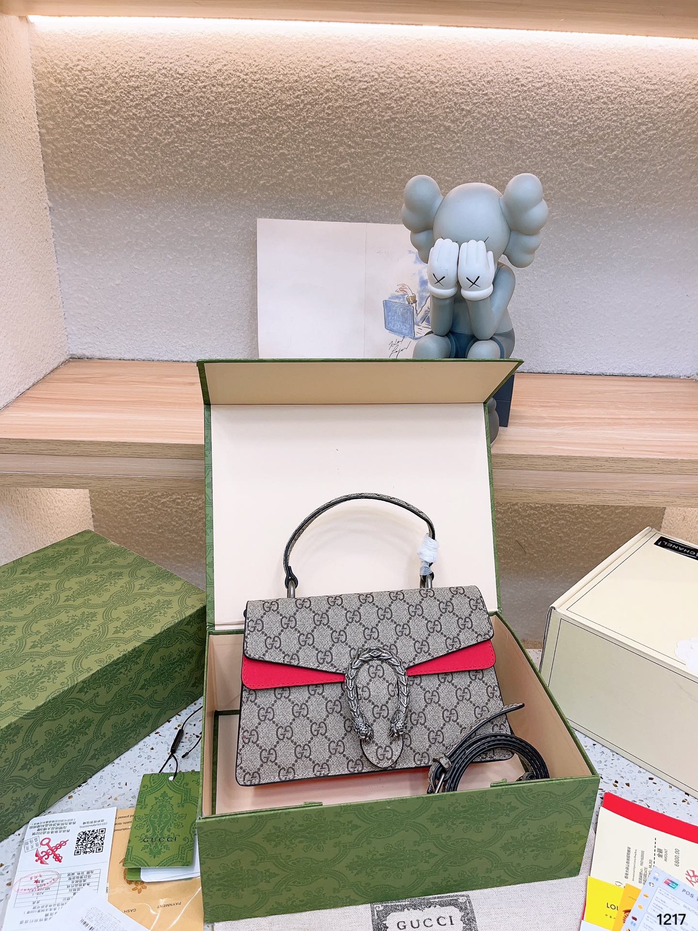 GUCCI BAG 422-1
