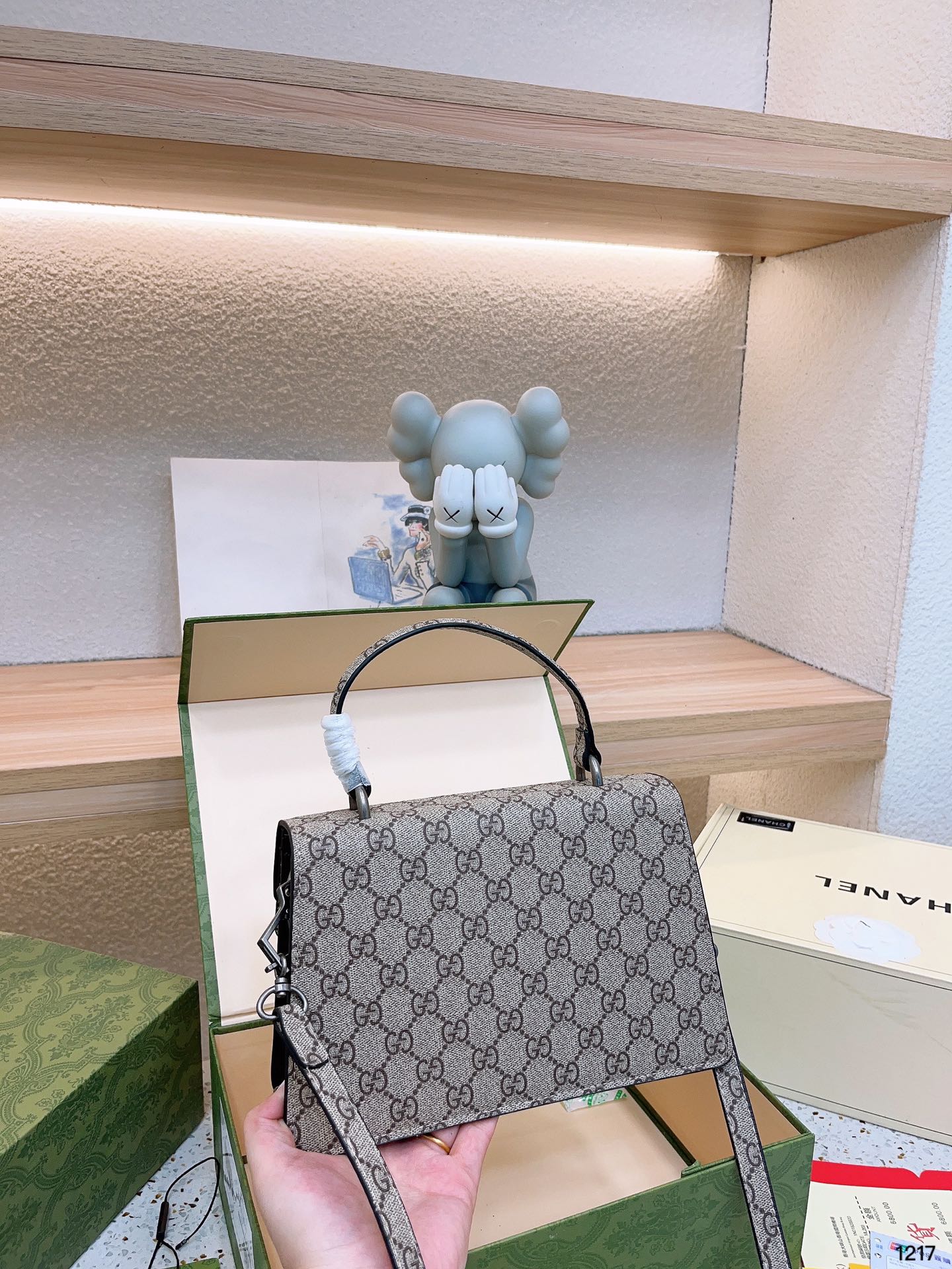GUCCI BAG  422-2