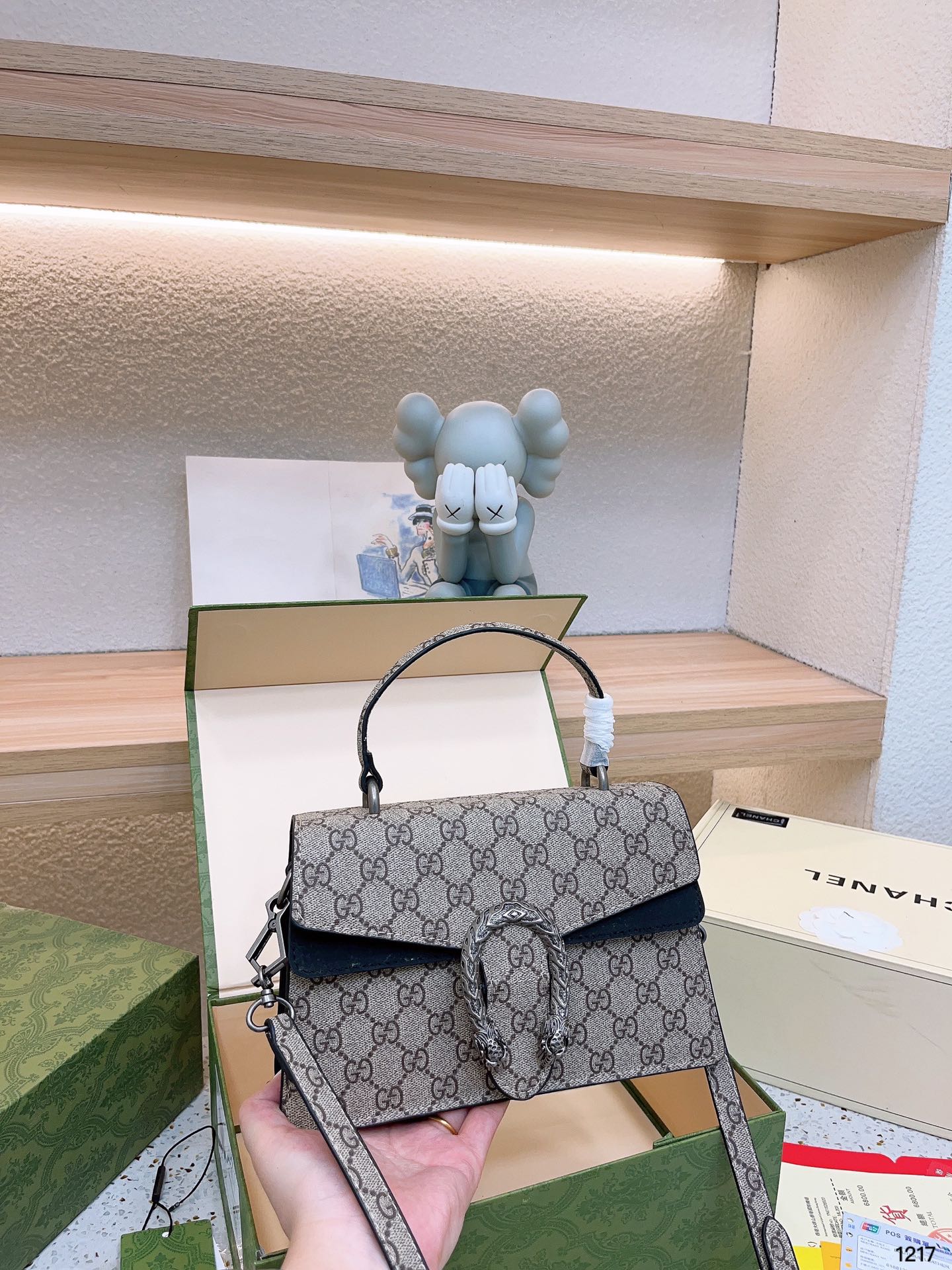 GUCCI BAG  422-2