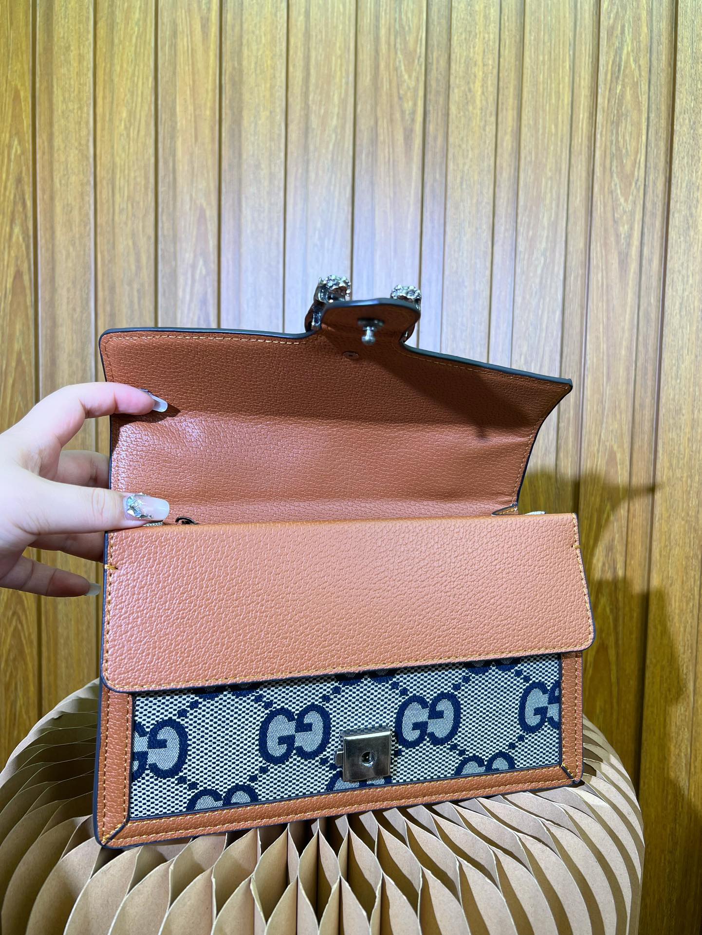 GUCCI BAG 423-1