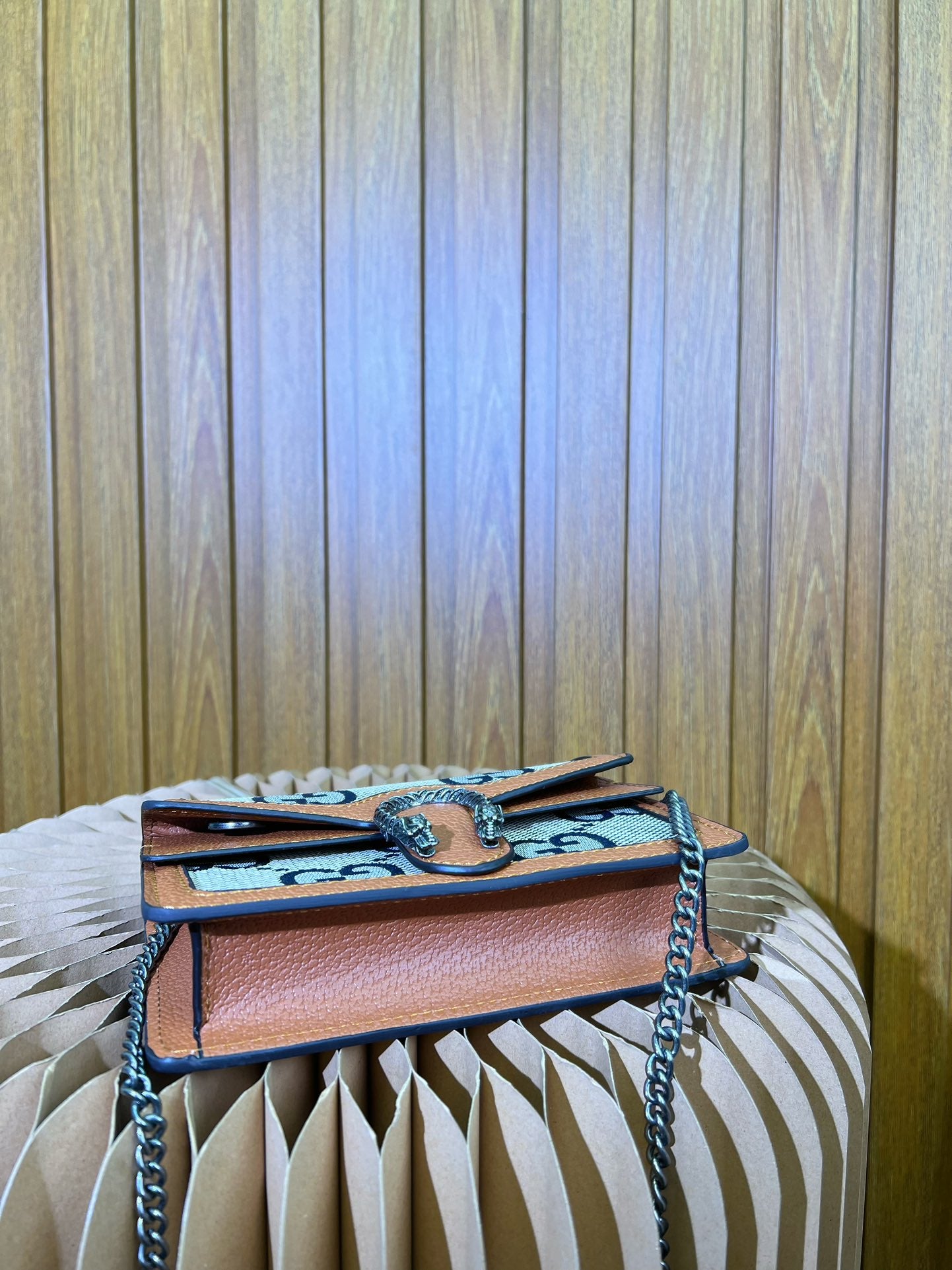 GUCCI BAG 423-2