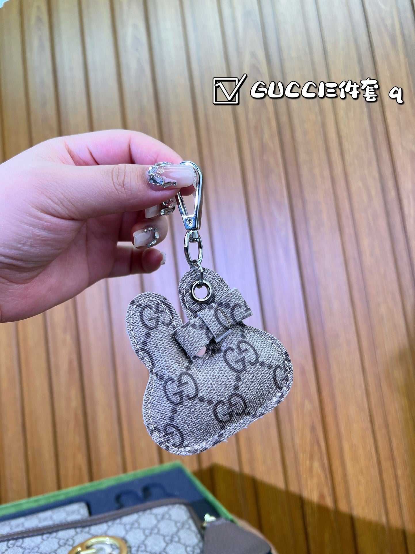 GUCCI BAG 424