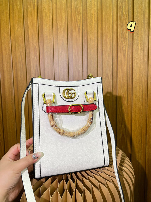 GUCCI BAG 425-2