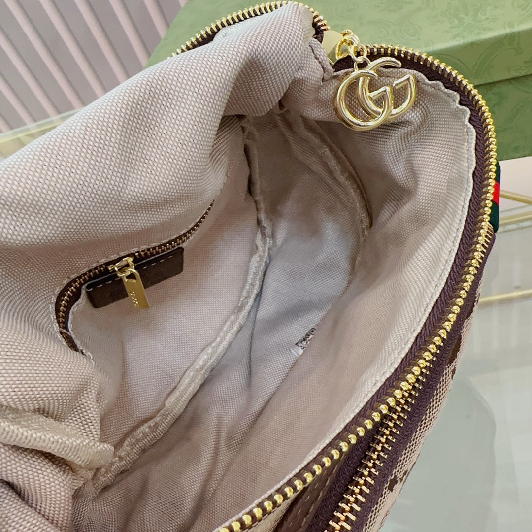 GUCCI BAG  426