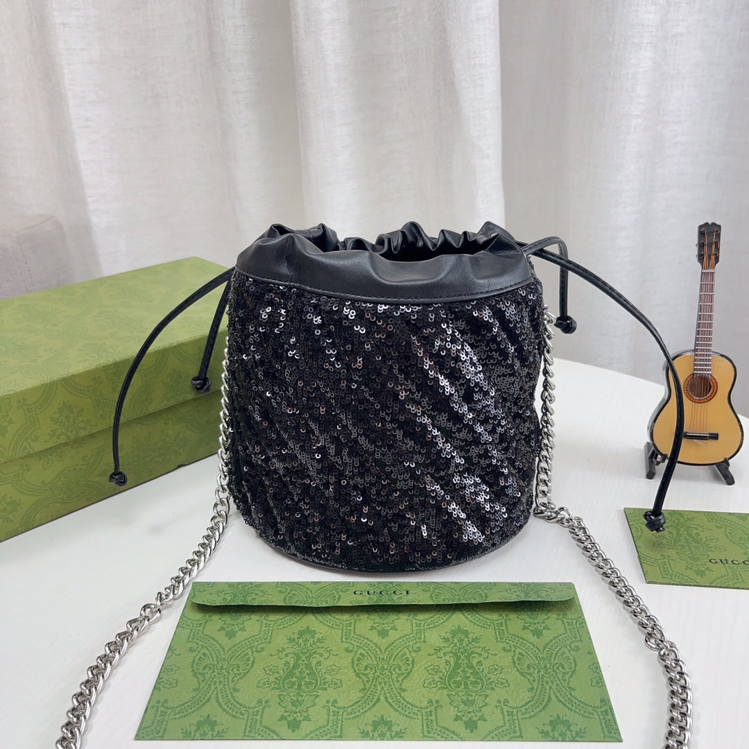 GUCCI BAG 429-2