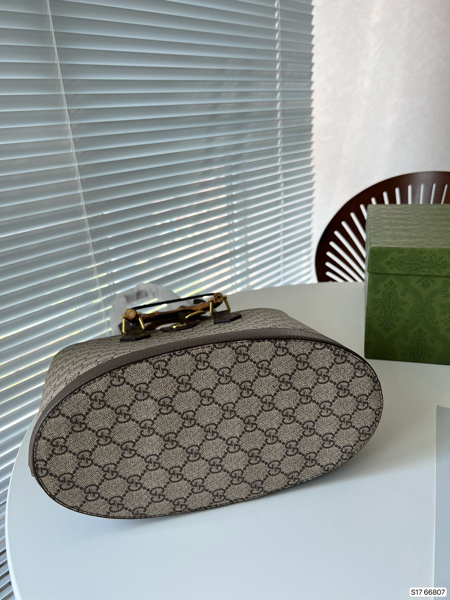 GUCCI BAG 432