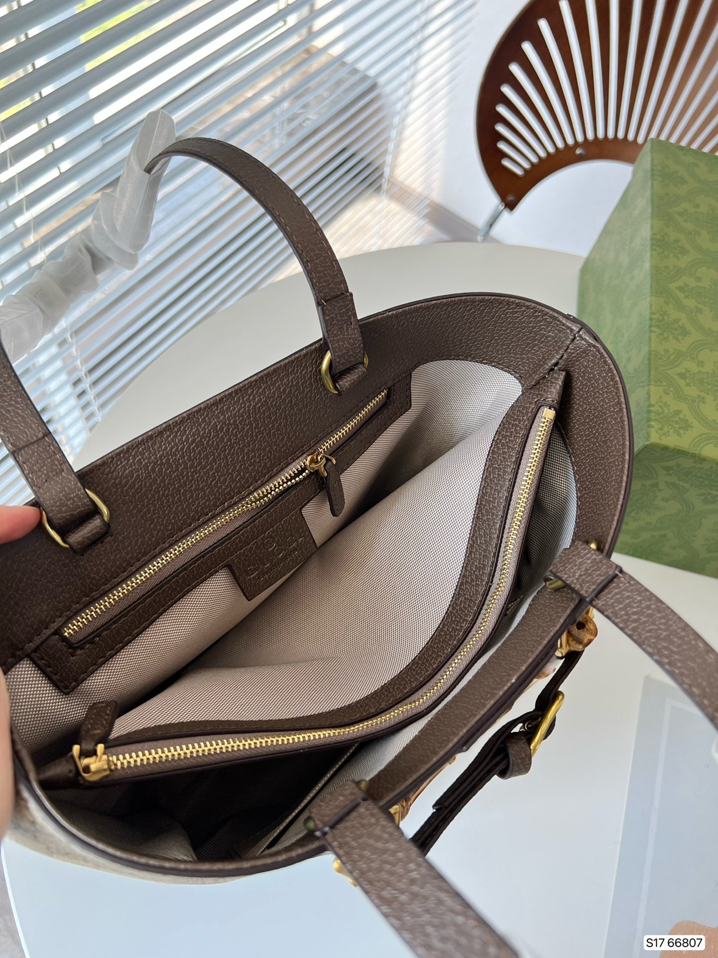 GUCCI BAG 432