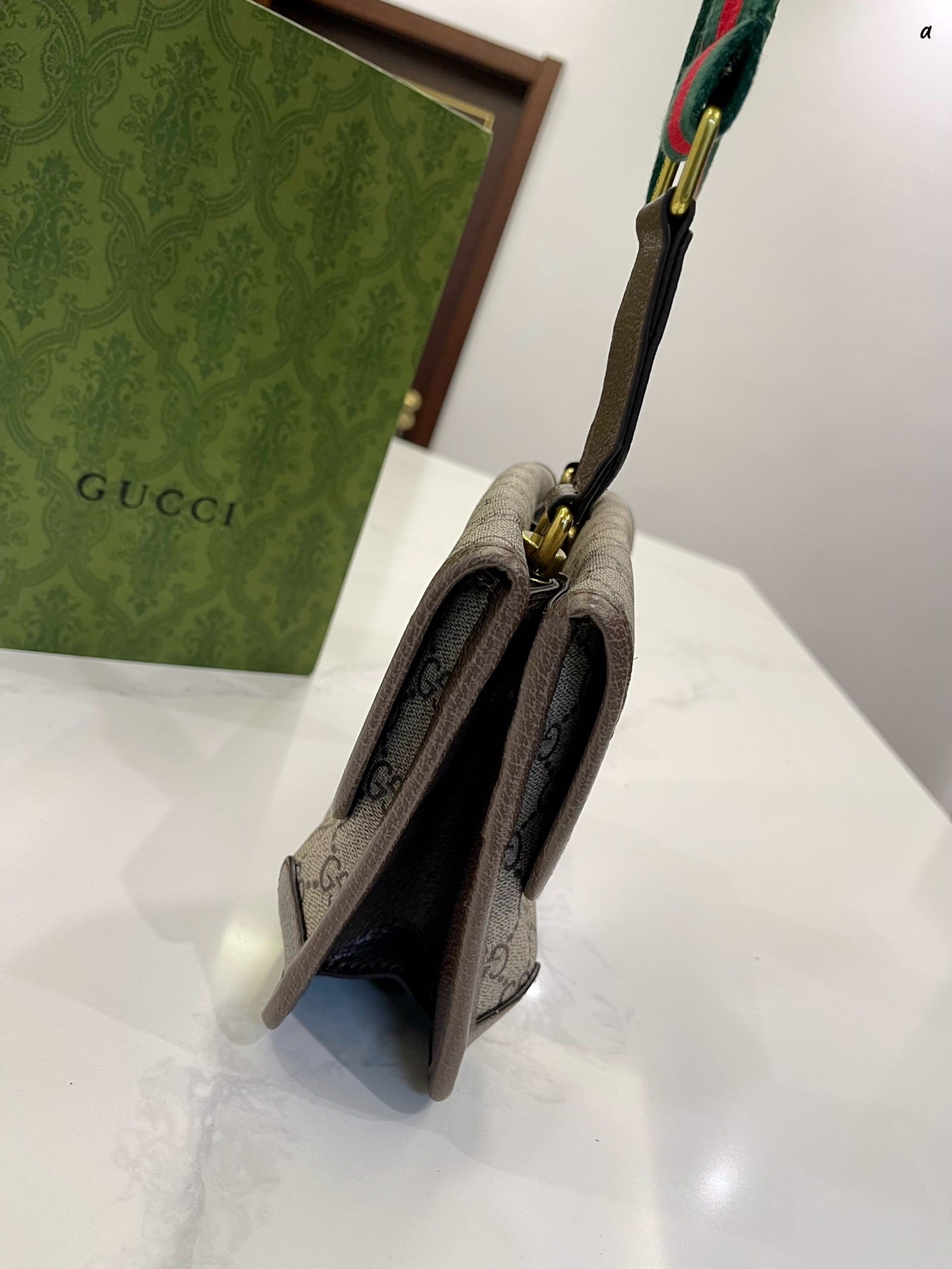 GUCCI BAG  433