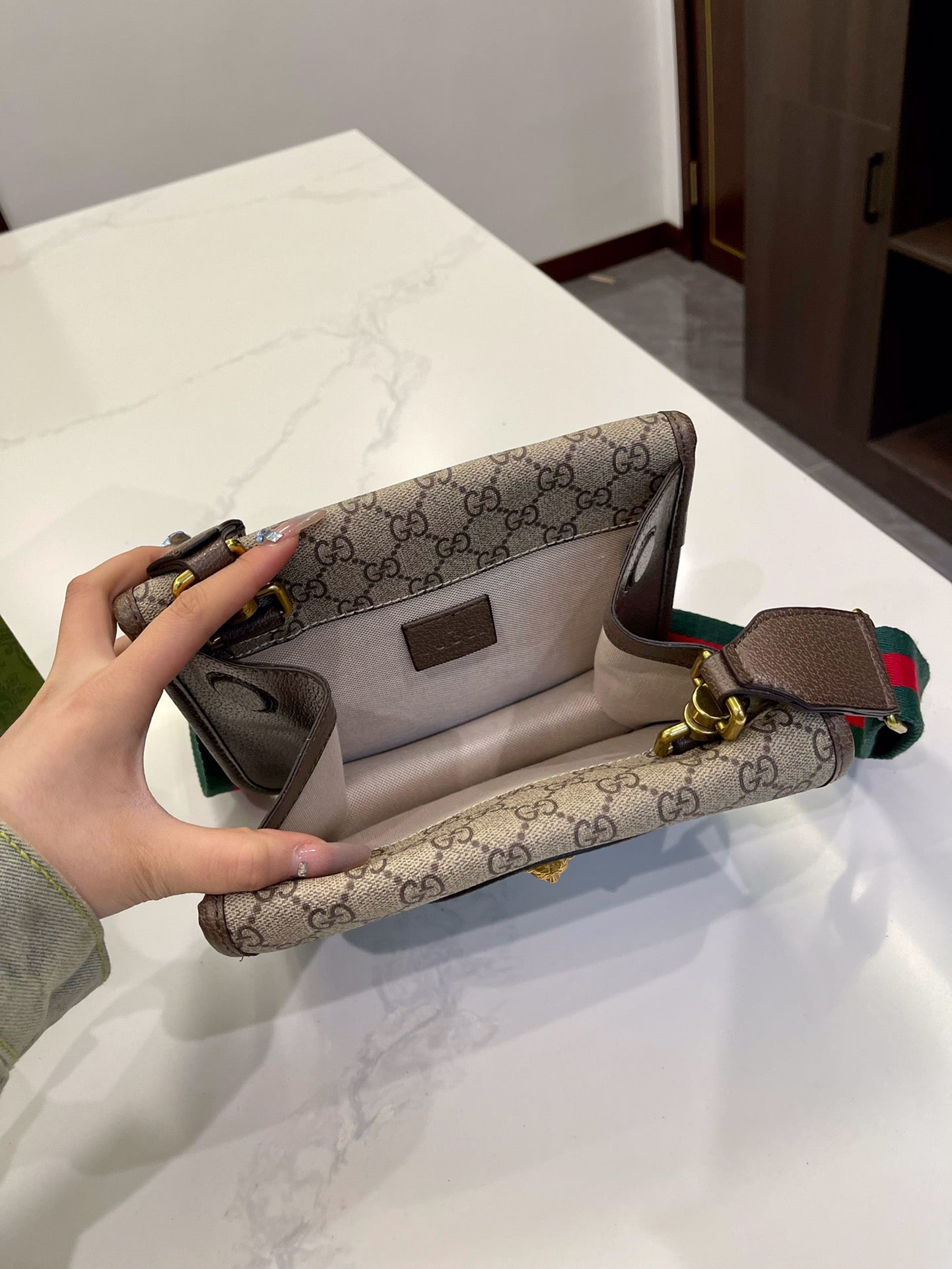 GUCCI BAG  433