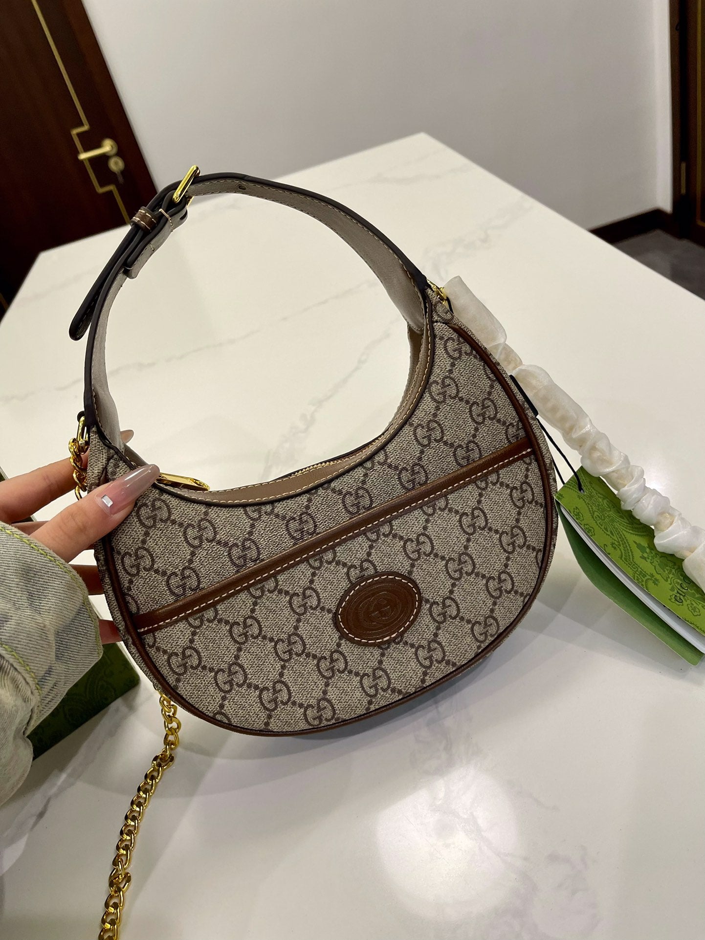 GUCCI BAG 434-2