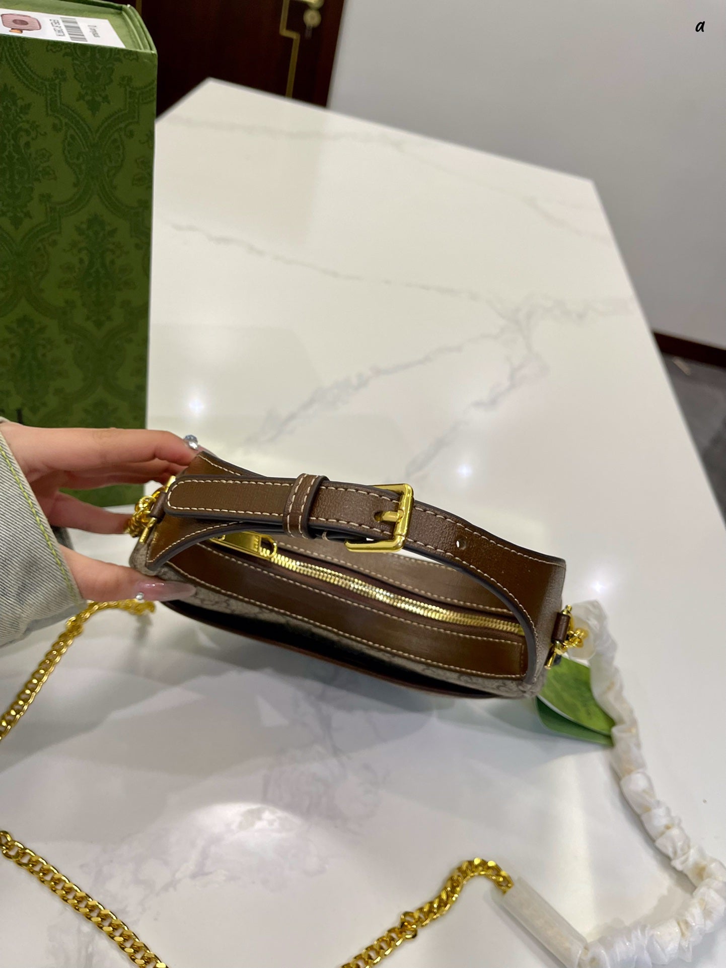 GUCCI BAG 434-2